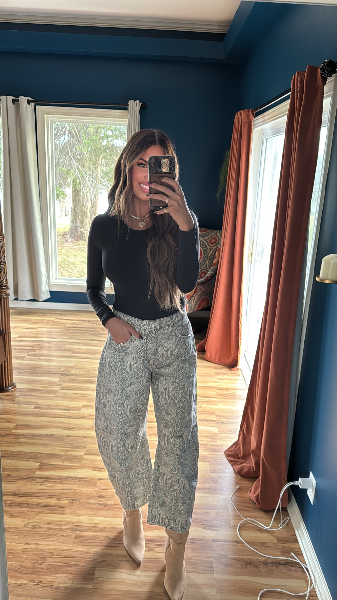 both pieces on sale!

size small top and 27 in the pants! 

 #LTKCyberWeek #LTKootd #LTKSaleAlert