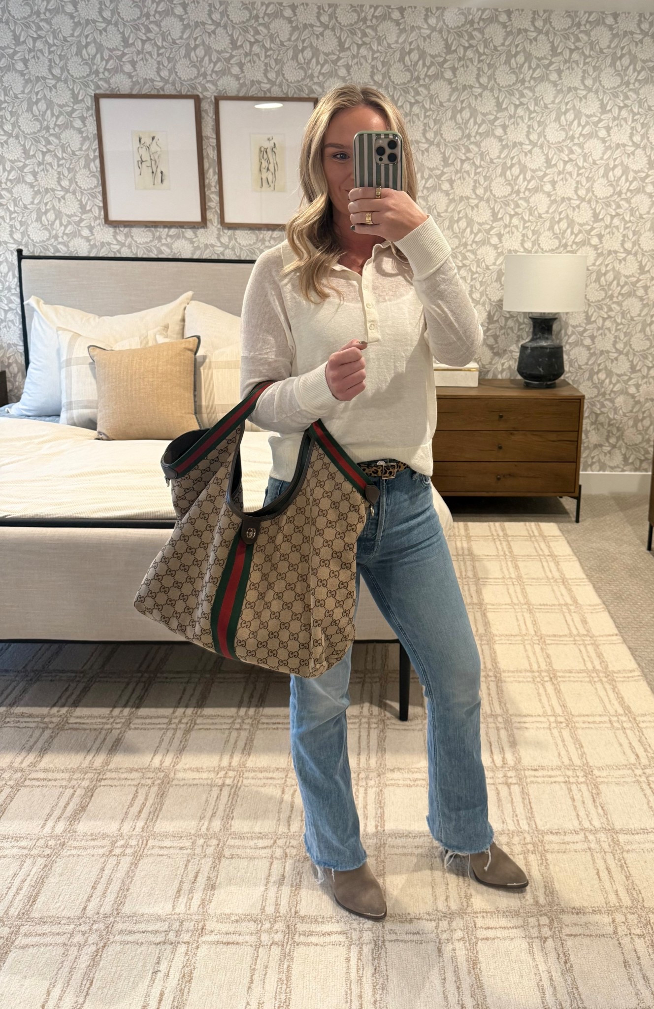 An easy work-to-social look — neutral layers, light denim, and a classic Gucci tote. Polished enough for the office, relaxed enough for dinner after 🤎

#OOTD #WorkOutfit #DayToNightStyle #ClassicStyle #NeutralOutfit #EffortlessStyle #FallFashion #GucciBag #LTKFashion #OfficeStyle #CasualChic #OutfitInspo #Gucci #Corporate

#LTKWorkwear #LTKootd #LTKStyleTip
