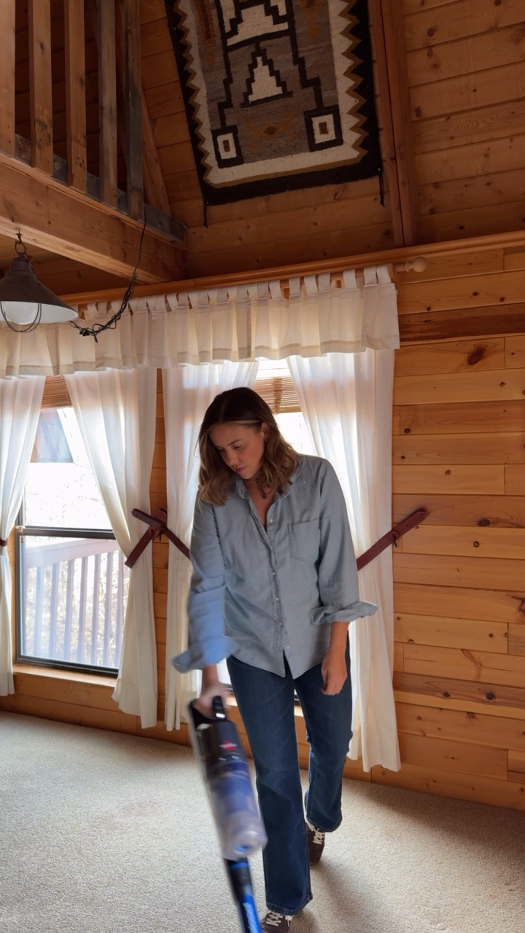 We finally have the keys to our cabin and the first thing on my to-do list was cleaning! I’m super impressed with this affordable Bissell stick vac from @loweshomeimprovement . Catch my cleaning essentials and a full tour of the cabin on the blog today. #Lowe’sPartner #Lowe’s #ad 

#LTKFindsUnder100 #LTKHome