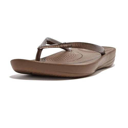 FitFlop Women's IQUSHION Ergonomic FLIP-Flops, Bronze, 8.5 | Amazon (US)