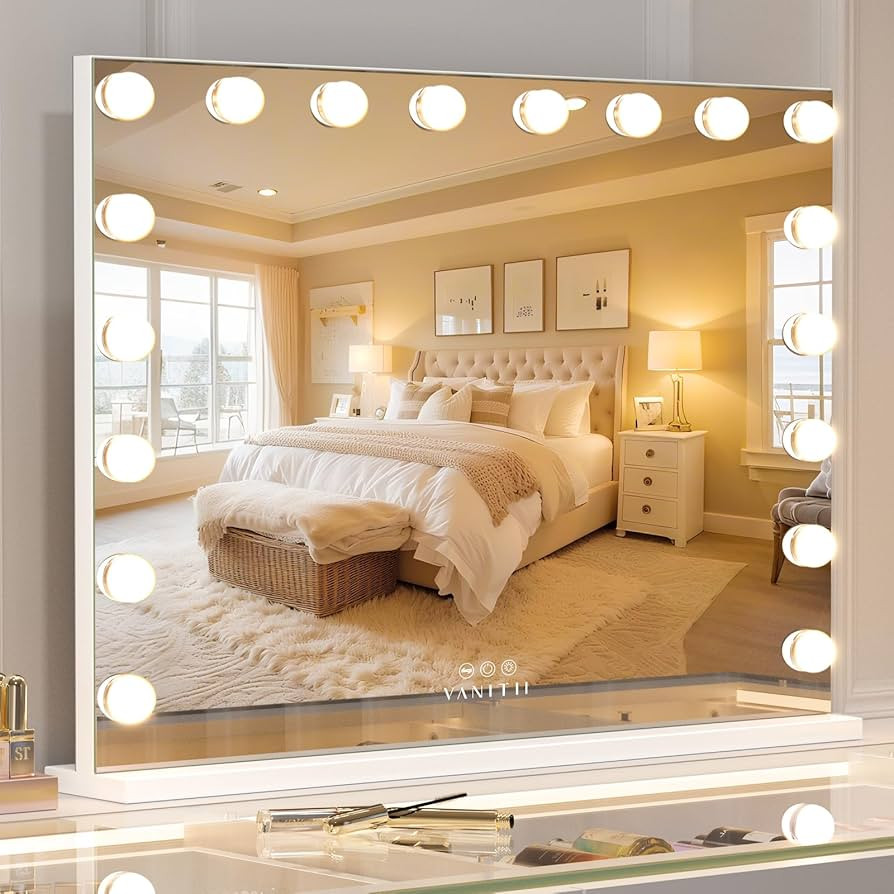 VANITII Hollywood Vanity Mirror with Lights 22.8" *31.5" USB Charging Light up Makeup Mirror with... | Amazon (US)