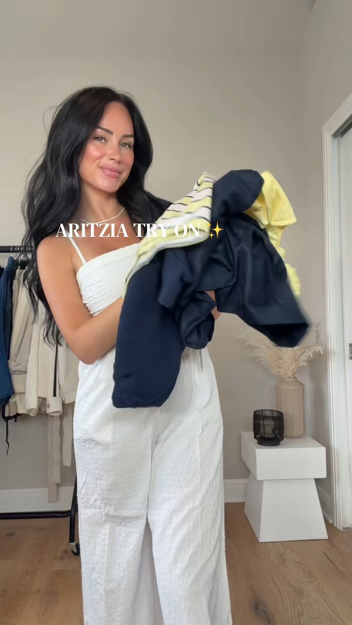 Aritzia try on keep or return?! I will have these 🔗 on my LTK 💛 these are all currently on sale!!!

My sizing 5’7, 145lbs, 32dd