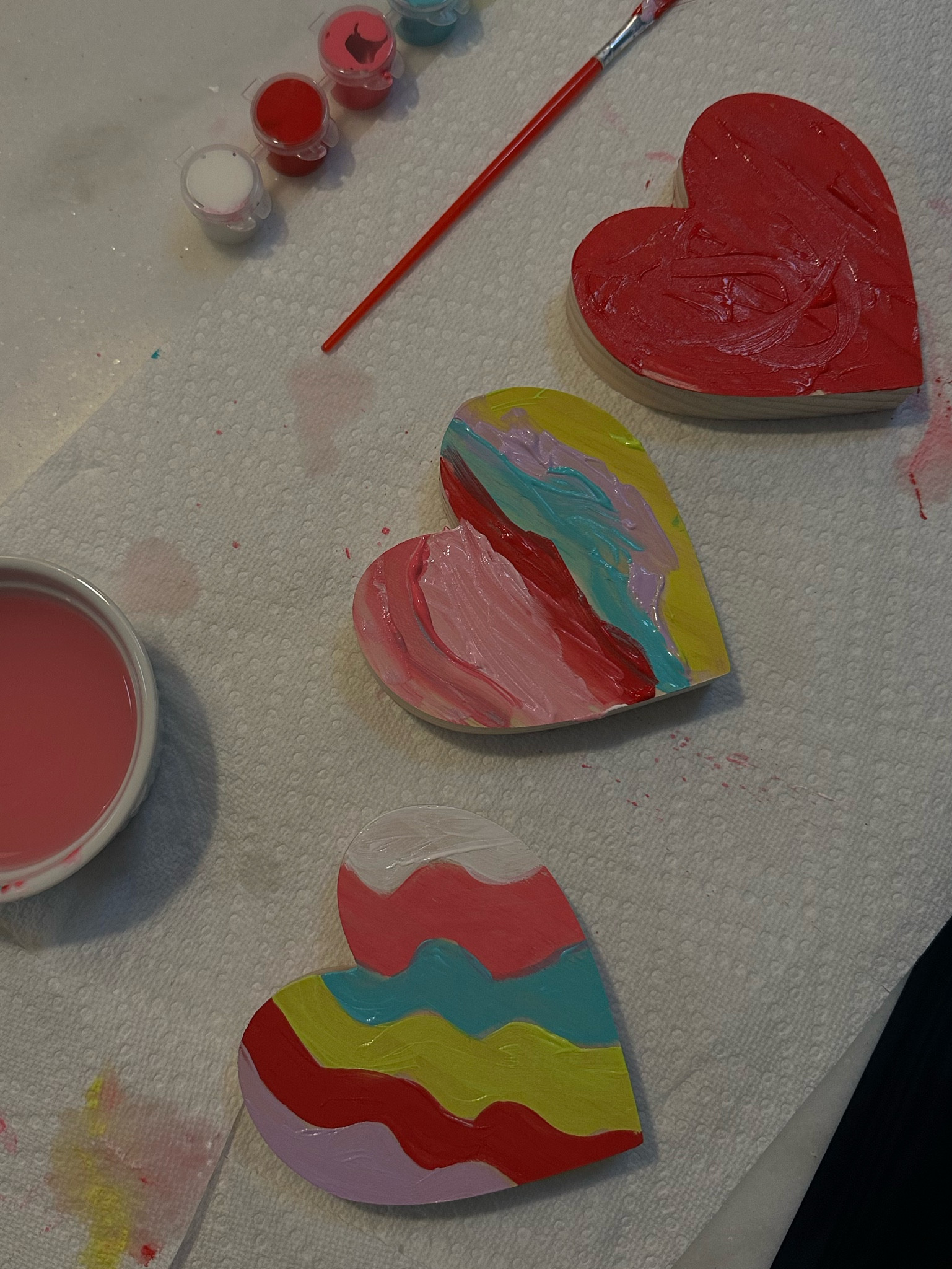 valentines crafts and decor we’re loving!  
