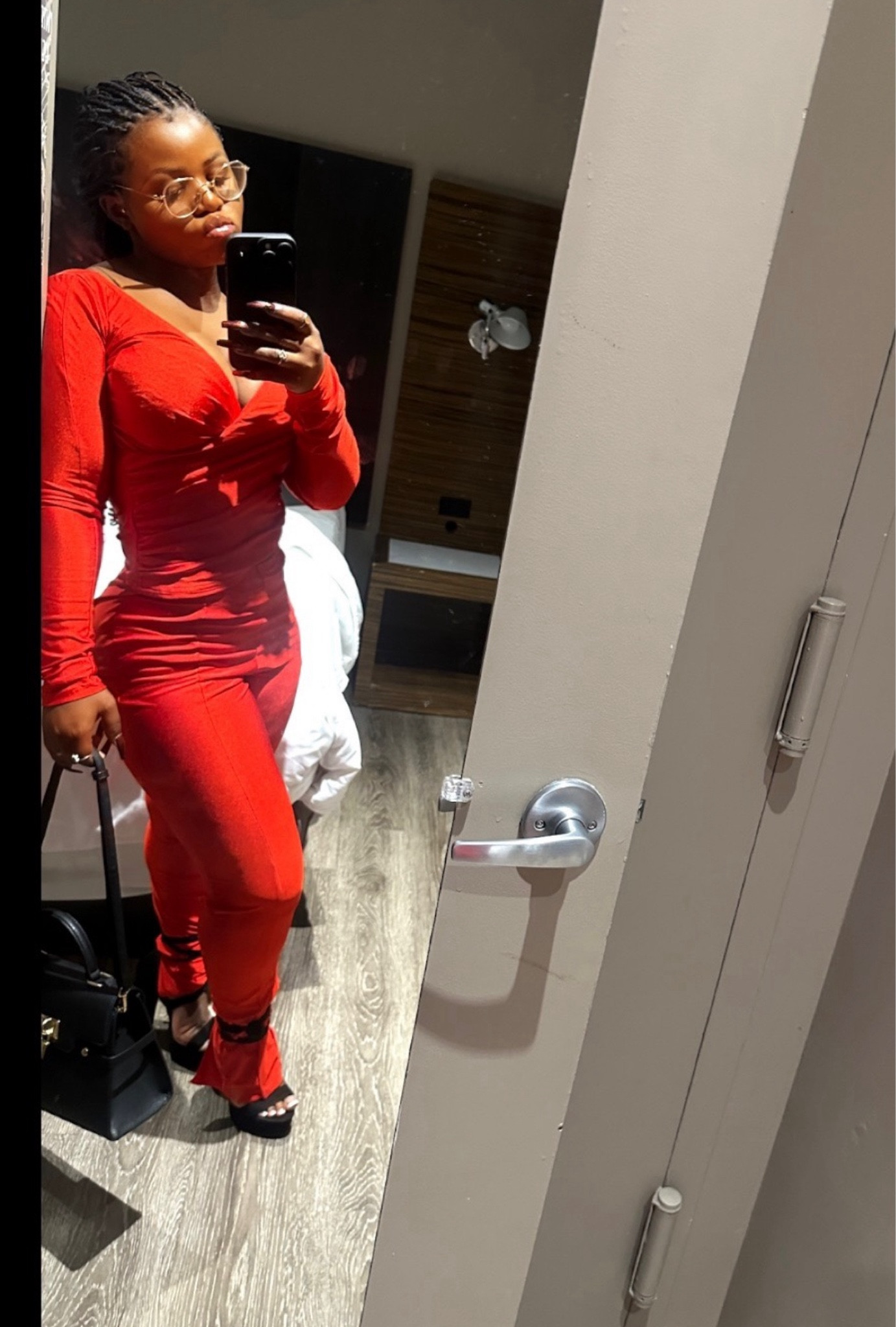 This outfit is the TEA! ♥️

#LTKSeasonal #LTKStyleTip #LTKTravel