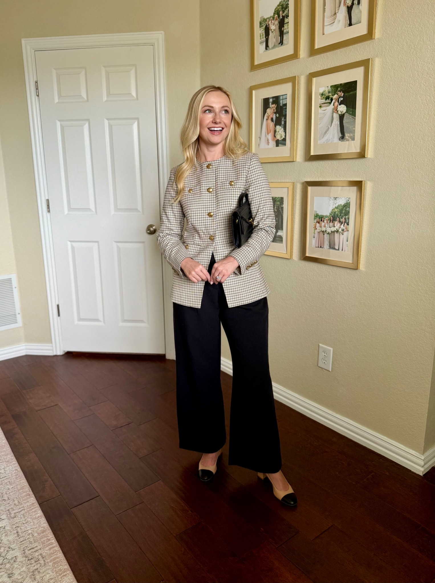 I love this take on a classic houndstooth blazer! Wearing a 0P and a 26S in pants 

#LTKWorkwear #LTKSeasonal #LTKPetite