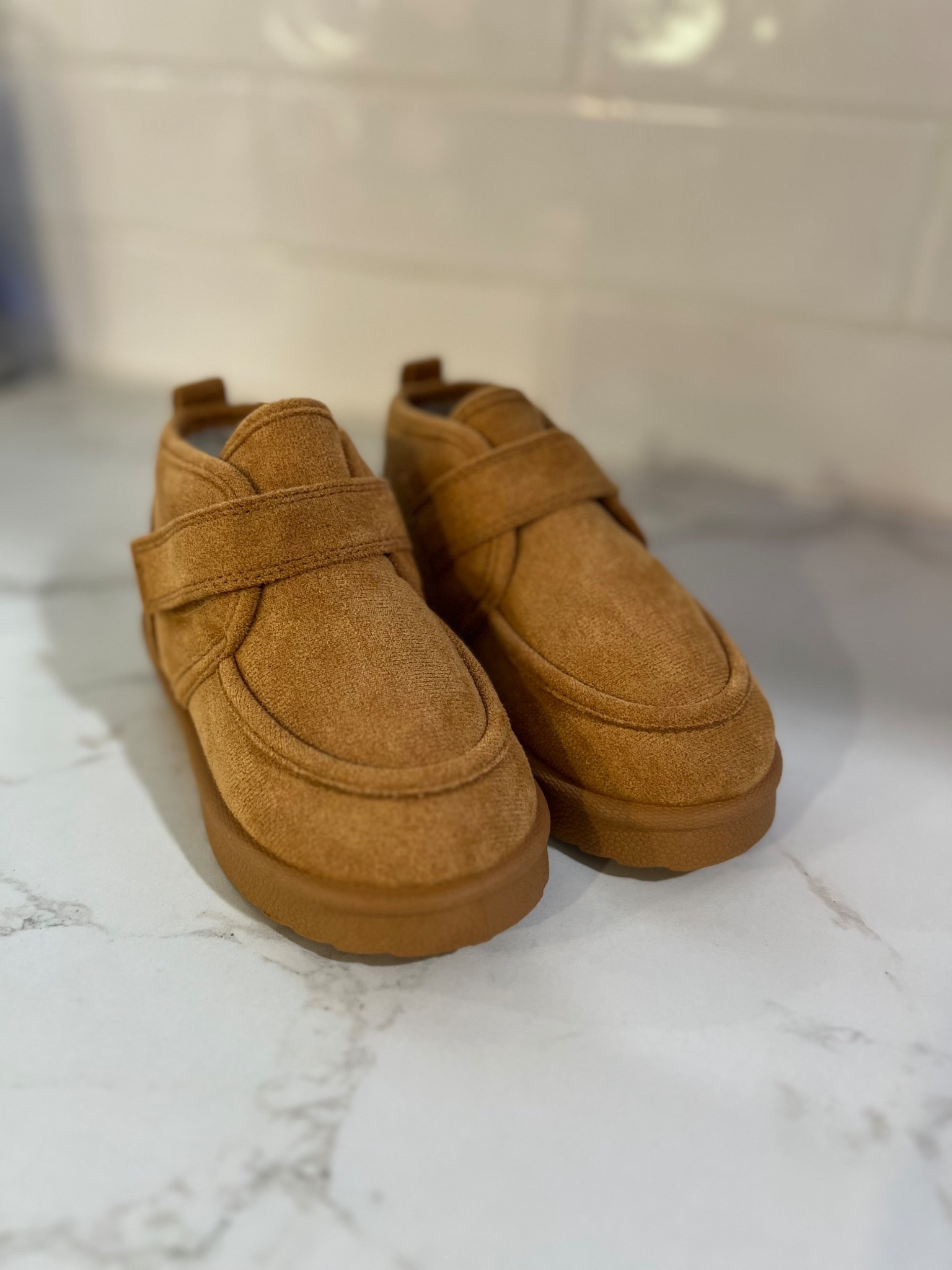 Ugh dupe less then $25🙌🏼🤭

#LTKHoliday #LTKSeasonal #LTKGiftGuide