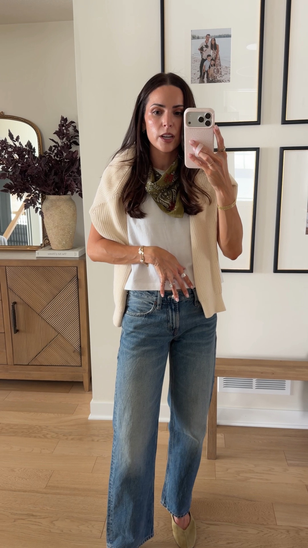 25% off this look today!!
Jeans: true to size (26R) I’m 5’7” 
Flats: tts, size up if between 
Tee: tts (S) 

Miranda Frye code STYLED
Electric Picks code TAYLOR20 

Bandana styling / early fall outfit ideas / pre-fall outfits

#LTKSaleAlert #LTKootd #LTKSeasonal