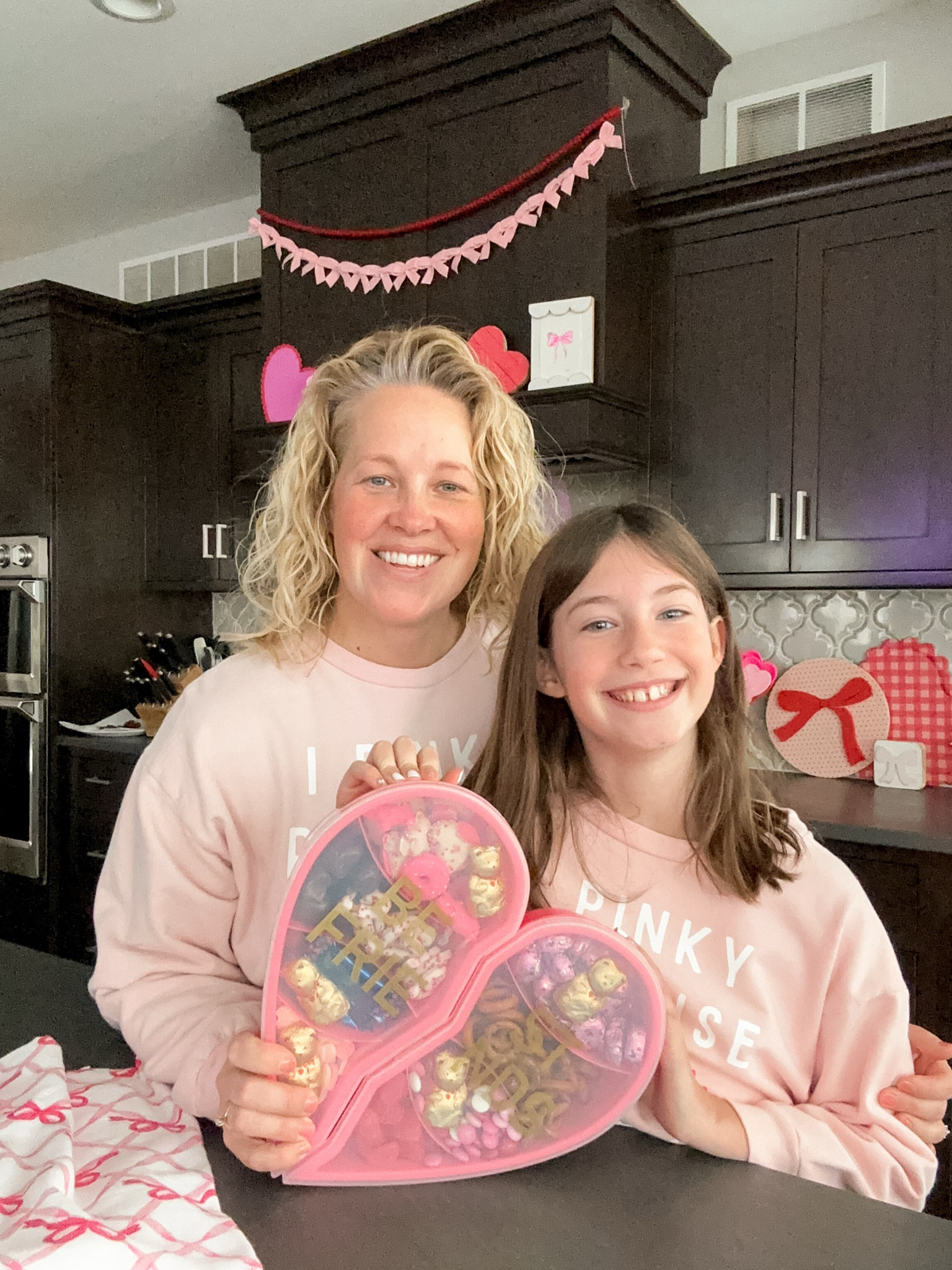 Valentine’s snackle box

#LTKKids #LTKSeasonal #LTKFamily