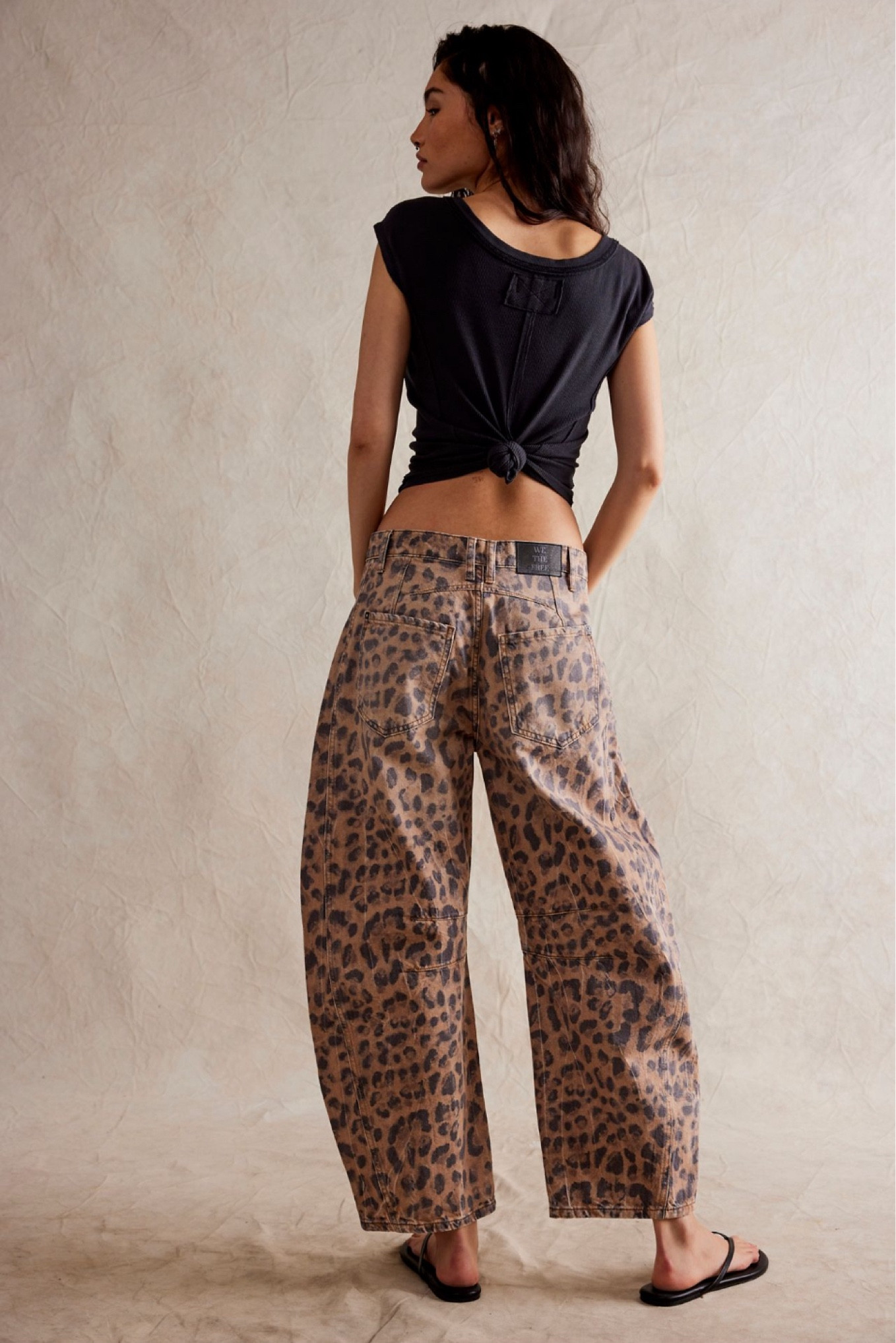 Leopard Print 🐆

Free People | Leopard Print | Barrel Jeans


#LTKU #LTKOver40 #LTKWorkwear