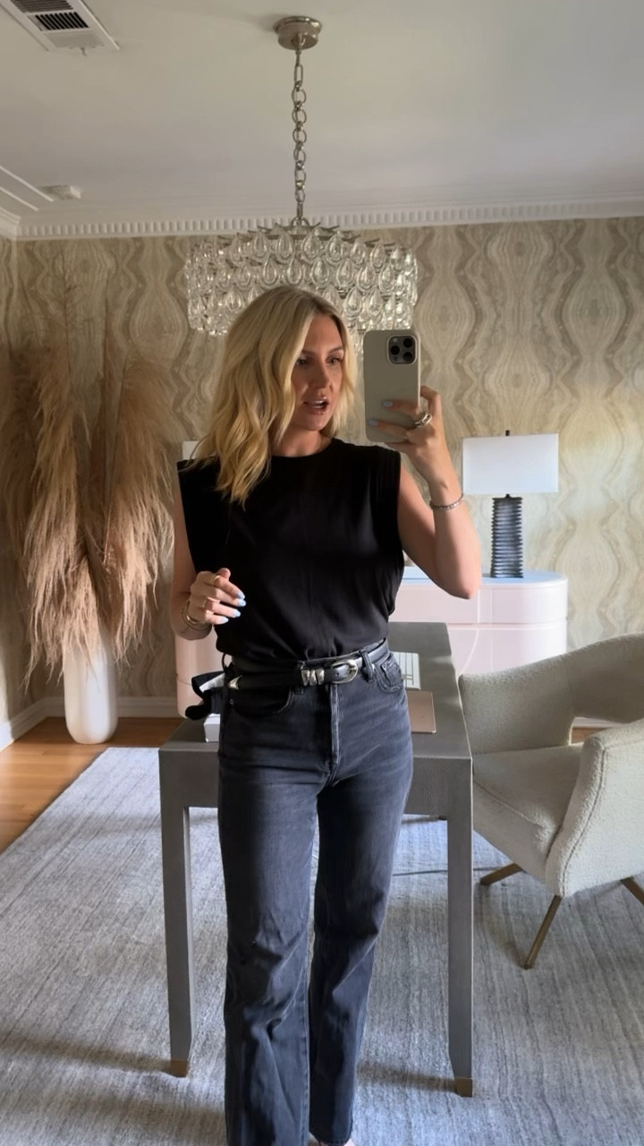 Love this tank! Wearing size small 

#LTKSeasonal