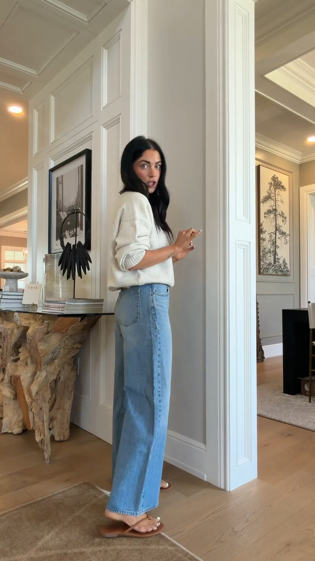 Last day of the A&F sale! Use code DENIMAF for an extra 15% off 😊

Sale alert, denim, Abercrombie, jeans, prefall fashion, casual outfits, Katy roach, livingmybeststyle