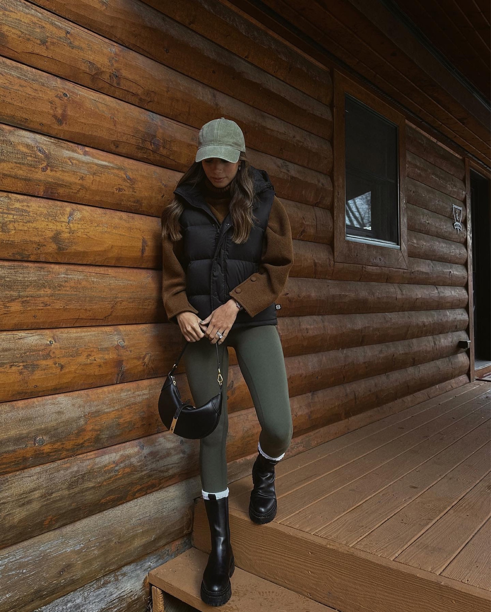 Mountain style look ootd / fall winter style Amazon, Princess Polly & more 

#LTKstyletip #LTKHoliday #LTKSeasonal