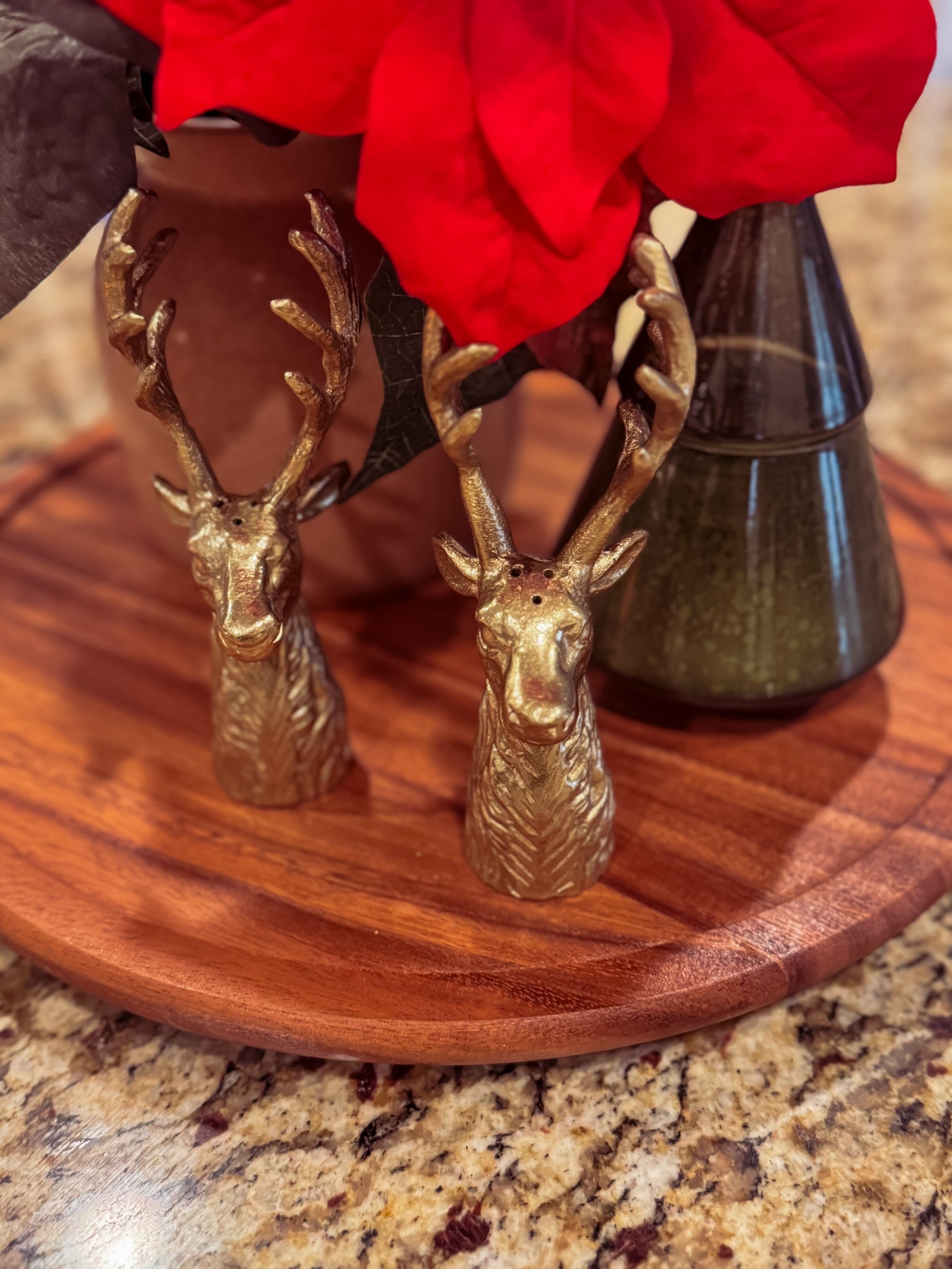 Small Home Holiday Touches✨

#LTKSeasonal #LTKHoliday #LTKHome