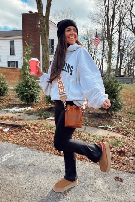 Amazon cyber Monday sale! 

Holiday outfit 
Gift guide 
Gift for her 
Uggs 

#LTKCyberWeek #LTKGiftGuide #LTKstyletip