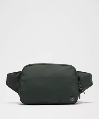 Everywhere Belt Bag Large 2L | lululemon (AU)