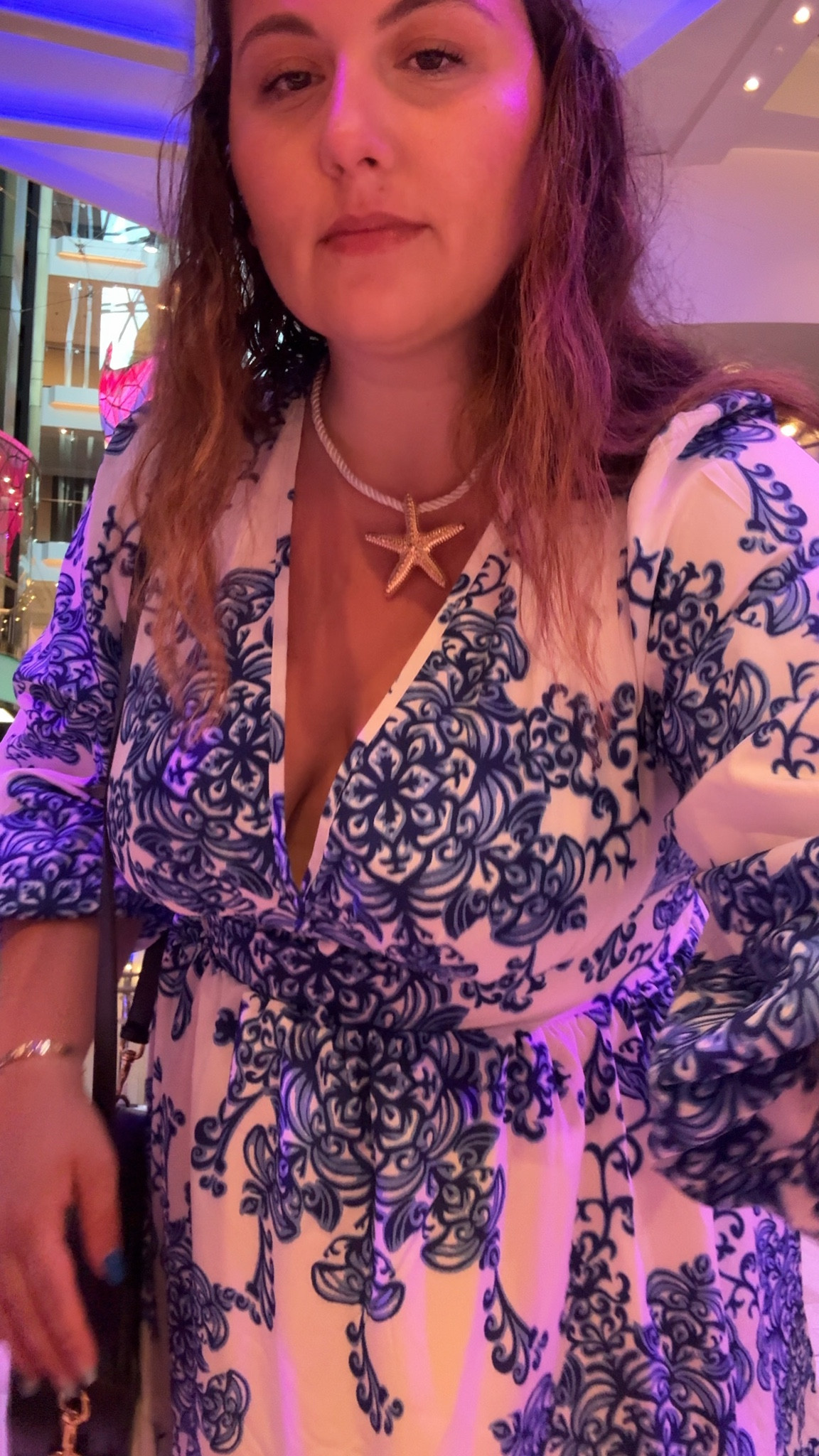 Quick ootd on the cruise


#LTKTravel #LTKootd #LTKdayinmylife