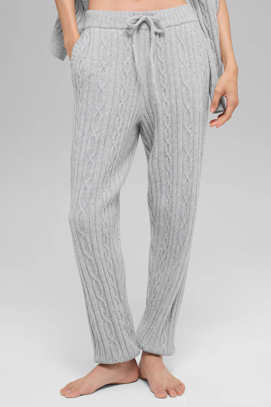 ALO | Cable Knit Winter Bliss Pants in Athletic Heather Grey, Size: Medium | Alo Yoga (US)
