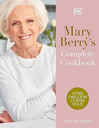 Mary Berry's Complete Cookbook: Over 650 Recipes | Amazon (US)