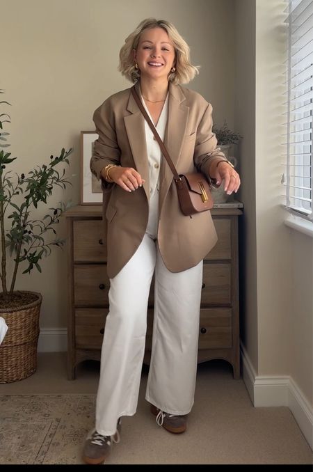 A favourite spring outfit! I’m wear w28, short leg in these white wide leg jeans, size small in waistcoat, size xs in Frankie shop blazer as it’s super oversized. Spezials are true to size  