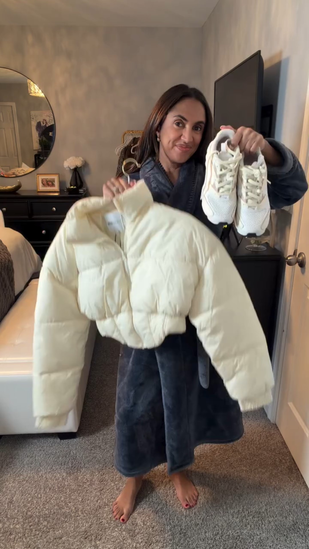 GRWM! How is everyone doing with their resolutions? They say new outfits for the gym can motivate you to go more, so here’s a cute one for everyone 🤍

This @fashionnova puffer jacket is perfect to keep you warm on those gym runs and it pairs perfectly from this set from @amazonfashion 

#grwm #grwmreels #gymwear #resolutions #workoutfashion

#LTKgrwm #LTKActive #LTKselfcare