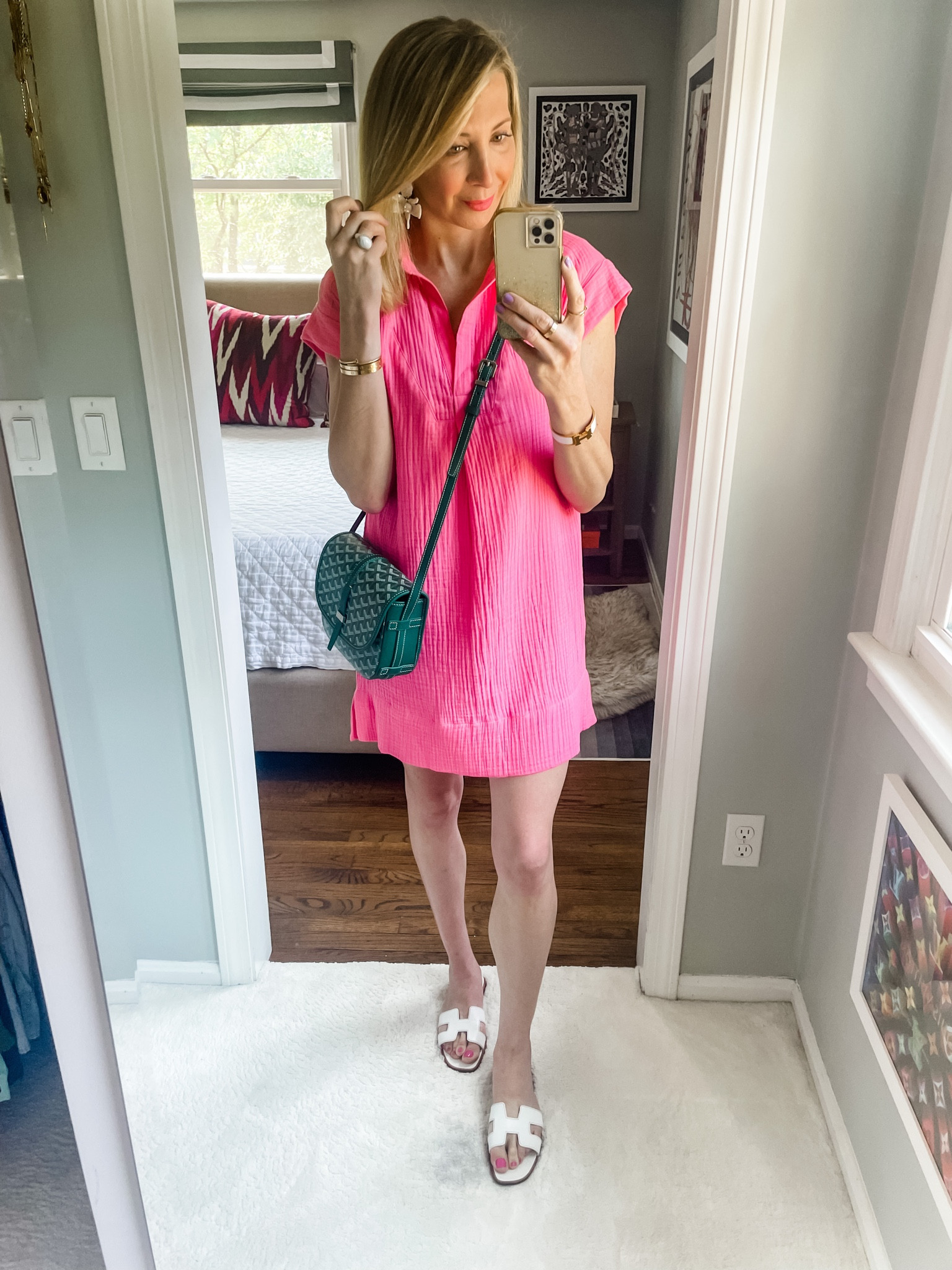 Bought this dress in 3 colors! Generous cut, recommend sizing down {I took an XS} 🩷💚🖤


#LTKstyletip #LTKSeasonal #LTKunder100