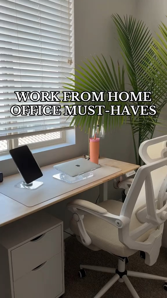 Work From Home Office Must-Haves! 💻 


#LTKHome #LTKFindsUnder100 #LTKFindsUnder50