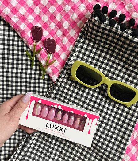 spring essentials! 
fun earrings, bold sunnies, a funky pant + my LUXXI Nails! Use code LISAZOEAREKION for 10% your order! 💅🏽  

#LTKSeasonal #LTKbeauty #LTKunder50