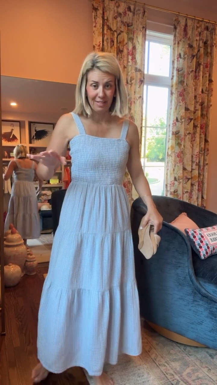 The perfect neutral, comfy and cute dress that way we’re styling all the ways! This one is such a great find and price!
Dress & sweaters - xs
Shoes - 8 tts
*Use Catherine20 at A+B

#LTKstorytime #LTKSeasonal #LTKdayinmylife