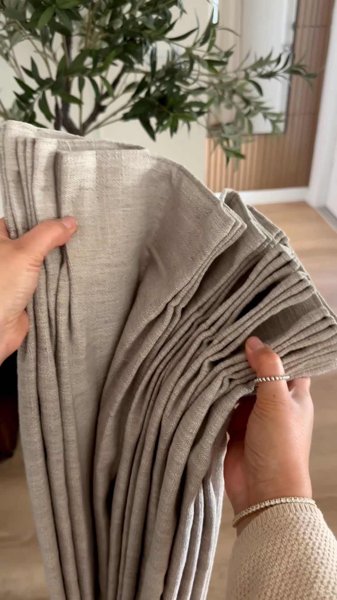 These blackout linen curtains look luxurious 🫶😍




How to order for these exact ones:
Liz Linen drape pleated
Color: Burlywood Birch 1908-5
Header style: Triple pleated
Width: 65 inches
Length: 106 inches
Lining type: Privacy shading
Memory training
Quantity: 4 panels


Pleated curtains
Window treatment
Linen curtains

#LTKHome