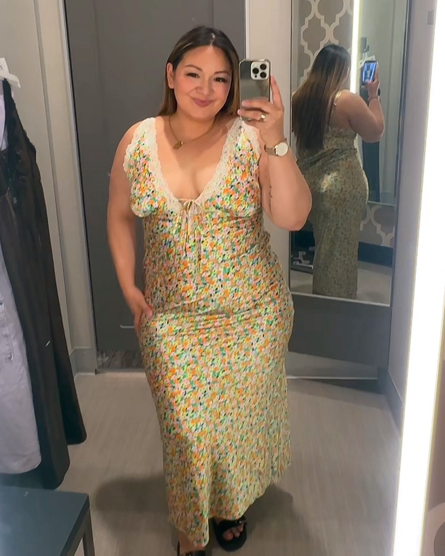 Wearing a sz XL 🫶🏽