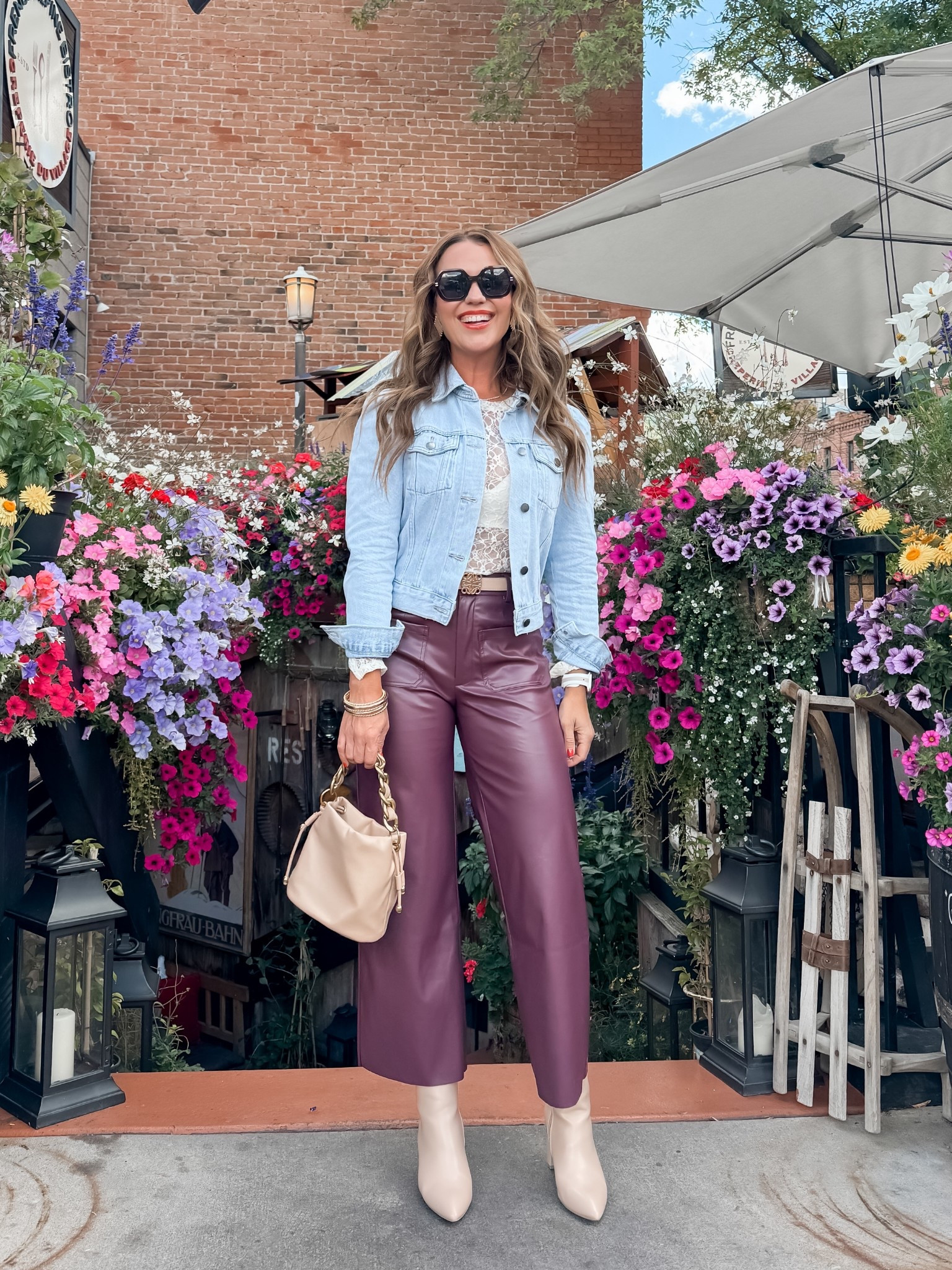 Wearing an XS pant, small top and small jacket. Code LAUREN15.