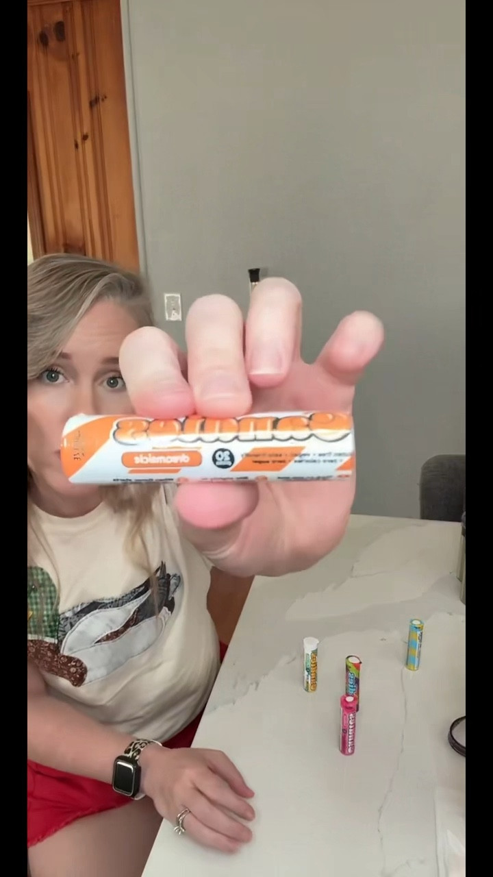 Flavored toothpicks I keep on me at all times 👀

Helps with fresh breath, curbing cravings, and gives you something to reach for instead of snacking.

Perfect for on-the-go, after meals, or daily use

#LTKfoodie #LTKselfcare #LTKSaleAlert