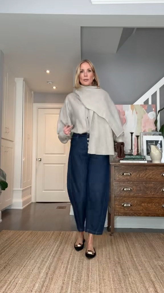 anything with a scarf 👏🏻

#LTKStyleTip #LTKSeasonal #LTKOver40