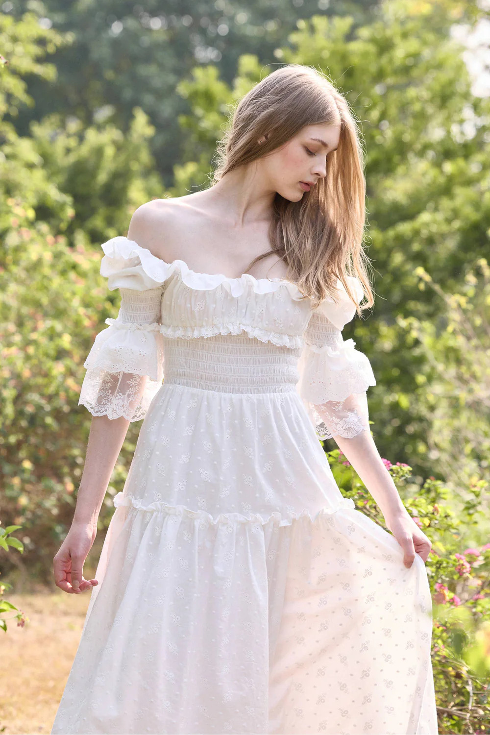 Okay wait… this dress looks straight out of a $300 Selkie drop but it’s actually affordable?? 😭💫
Perfect puff sleeve, snatched waist, and THAT dreamy skirt
#AmericanHeiress #SelkieInspired #AffordableDress #HomecomingDress #DateNightLook #LTKFinds #ViralDress 

 #LTKdayinmylife #LTKSeasonal #LTKU