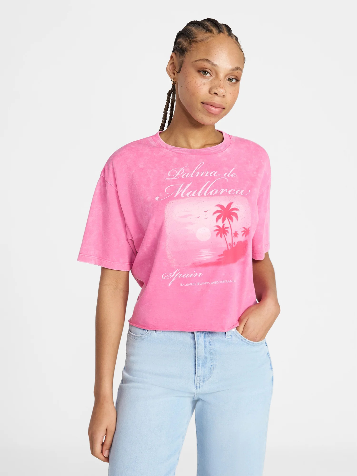 No Boundaries Boxy Cropped Graphic Tee, Women's XXS-XXL | Walmart (US)