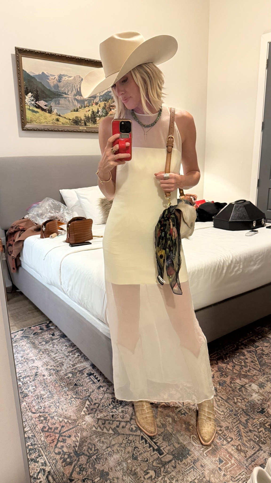 The perfect dress. True to size. I am extremely flat chested and it was a little too big there but the rest fit great. 5.8’5 

#LTKStyleTip #LTKOver40 #LTKTall