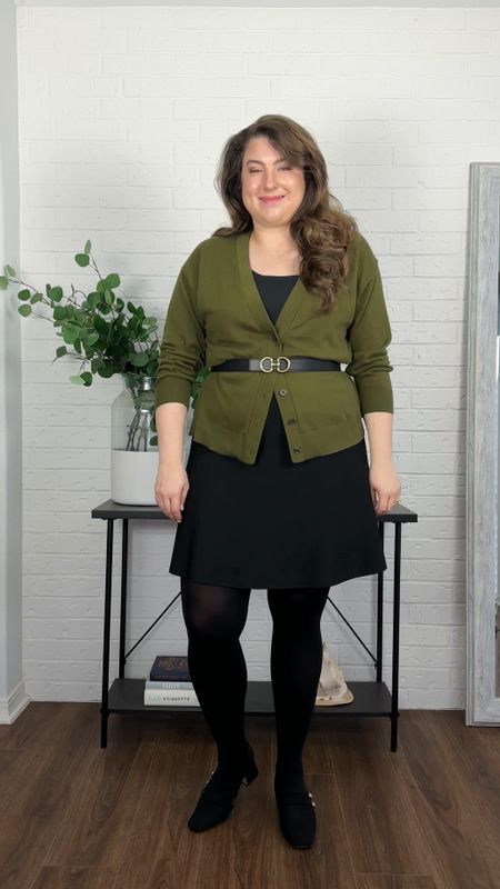 Workwear Outfit Ideas for the Week 

Womens business professional workwear and business casual workwear and office outfits midsize outfit midsize style 

#LTKmidsize #LTKSeasonal #LTKworkwear