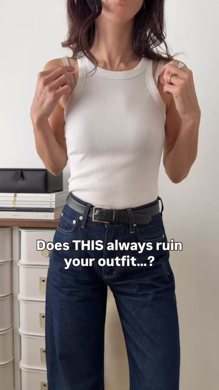 The BEST solution for no visible bra straps. Runs large so I recommend sizing down. I’m wearing size XS