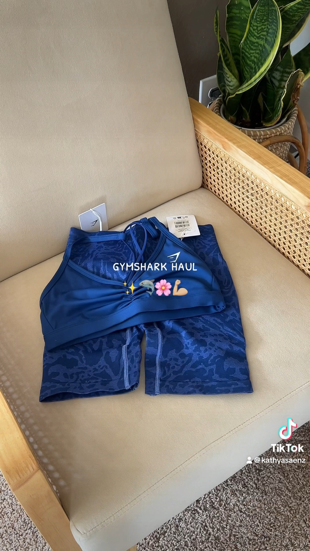 Gymshark Haul ✨🦈
Some items are low in stock and sizes.
Everything I bought is size small.
I’m 5’2”
120 lbs

#LTKSummerSales #LTKFitness #LTKxNSale