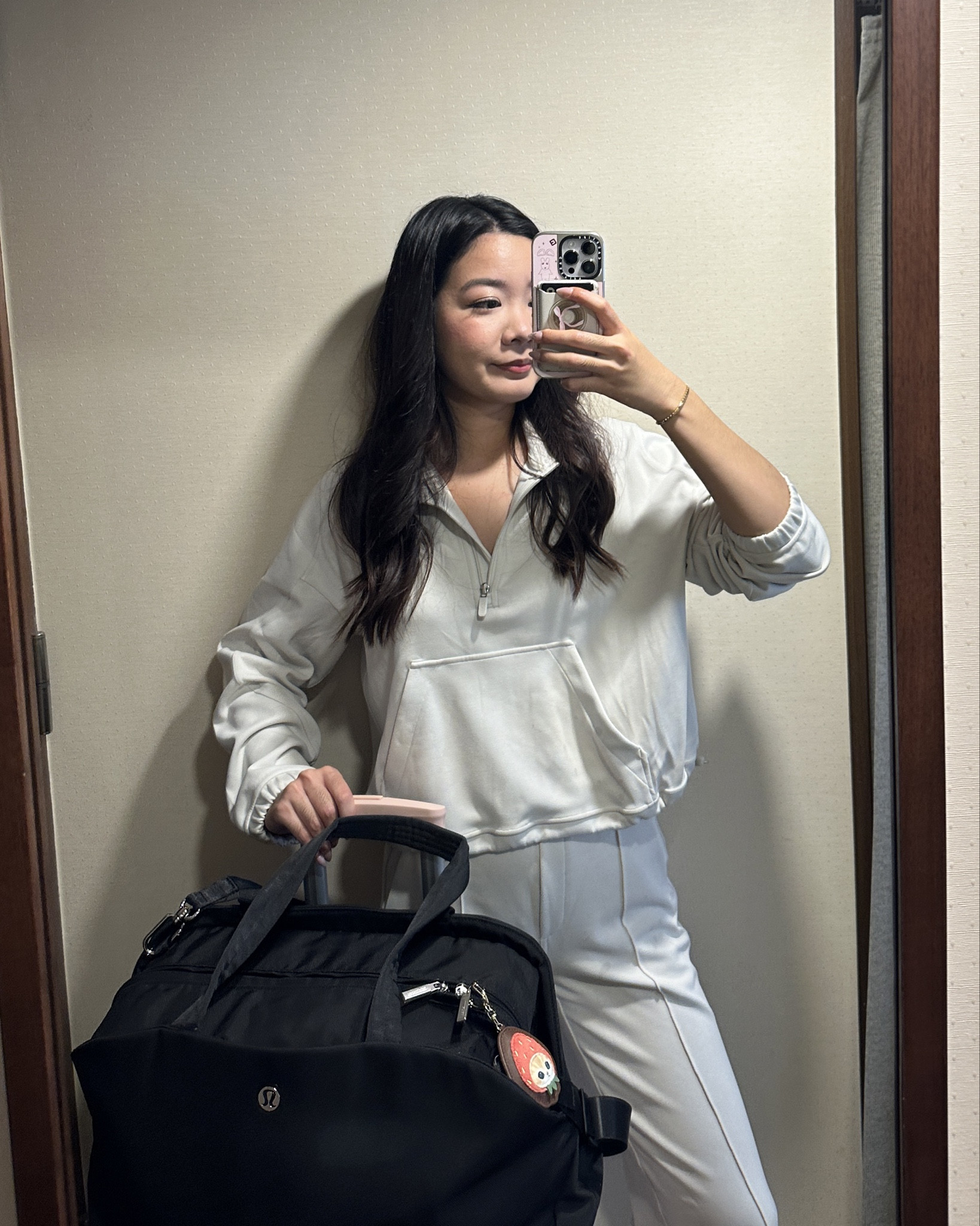 Travel plane outfit 