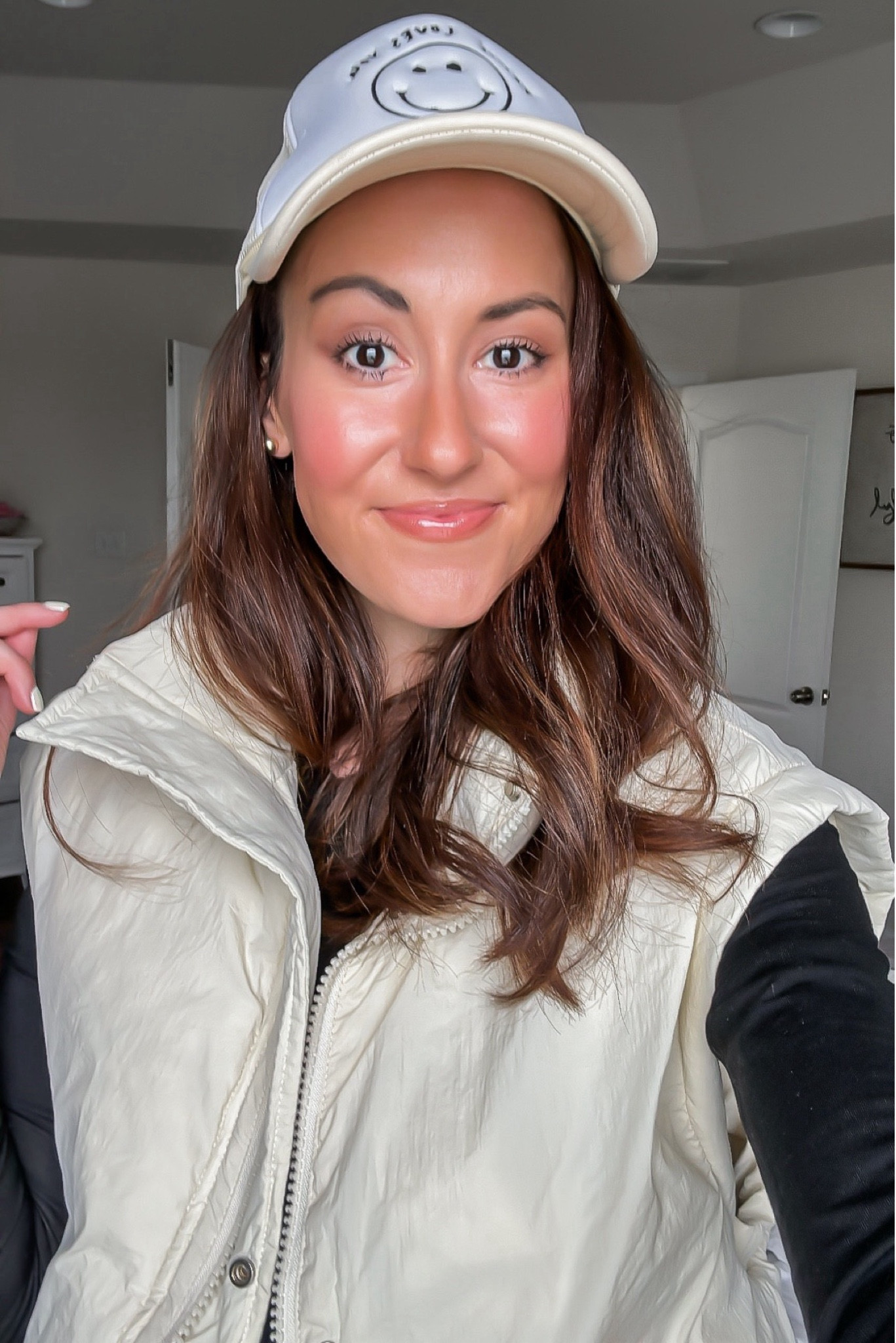 Cute outfit with cream puffer vest from Amazon 

Cozy outfit // fall outfit // smiley face baseball hat // skims look for less long sleeve 

#LTKStyleTip #LTKFindsUnder50 #LTKSeasonal