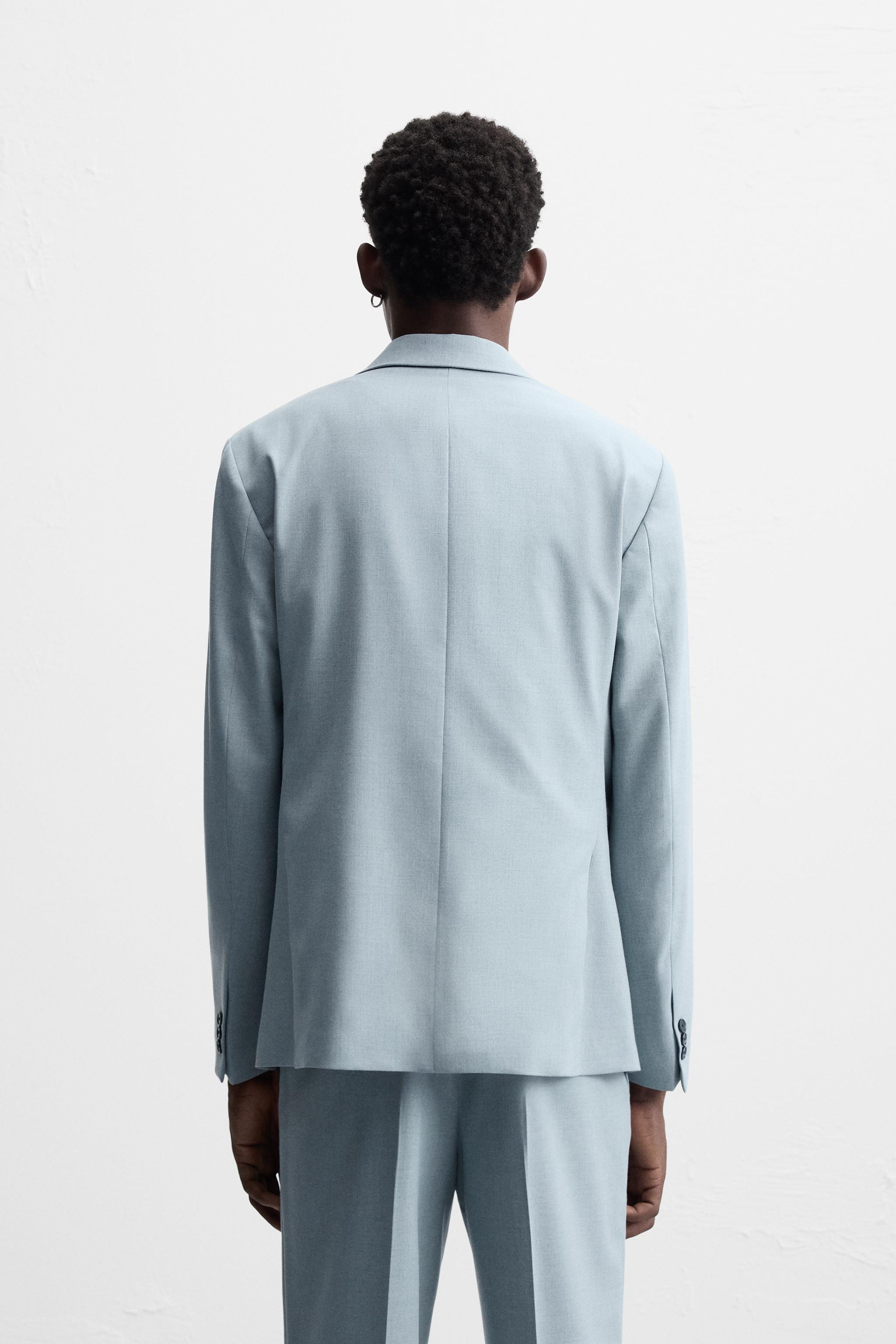 Slim fit jacket made of viscose blend fabric. Notched lapel collar. Long sleeves with buttoned cu... | Zara US