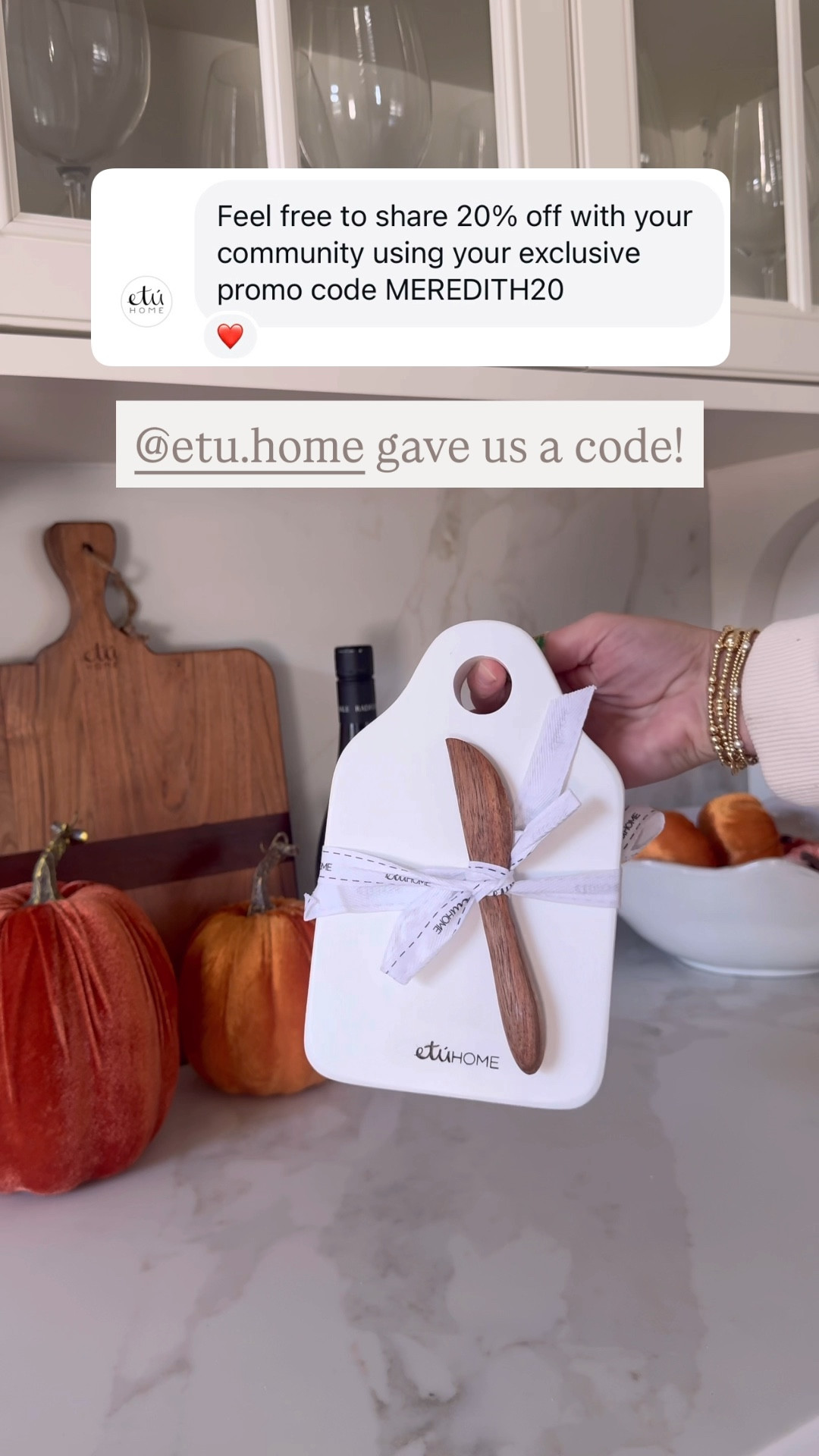 Get 20% off with code MEREDITH20 Etu home has the best serving pieces. Charcuterie boards, cloches, vases, etc. Stock up for entertaining season. Hosting gift, and hostess gifts under $30

This mini charcuterie board is under $30! Great gift idea for teacher, friend, etc. 

#LTKHome #LTKFindsUnder50