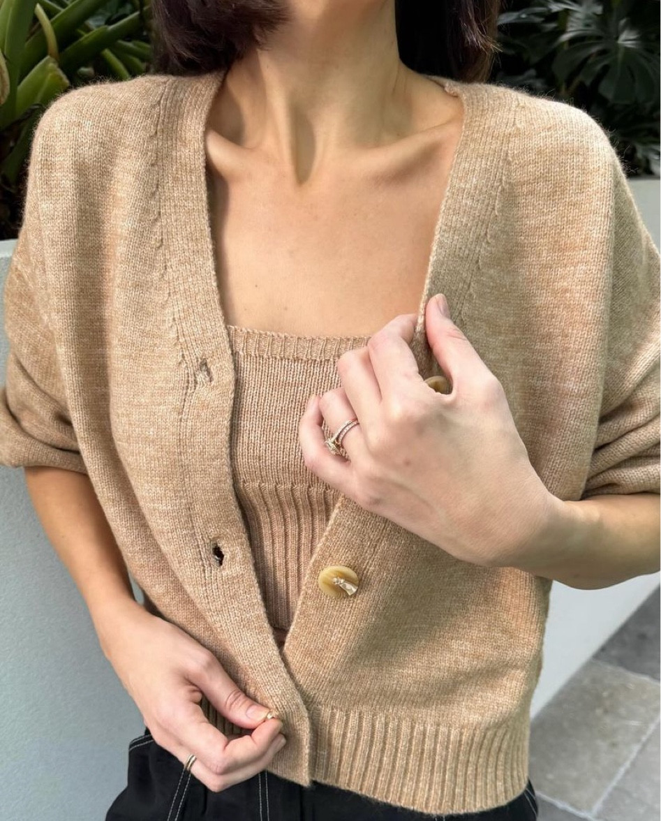 Cooler weather means layers! Love this knit cardigan 🤎

#LTKaustralia #LTKstyletip #LTKwinter