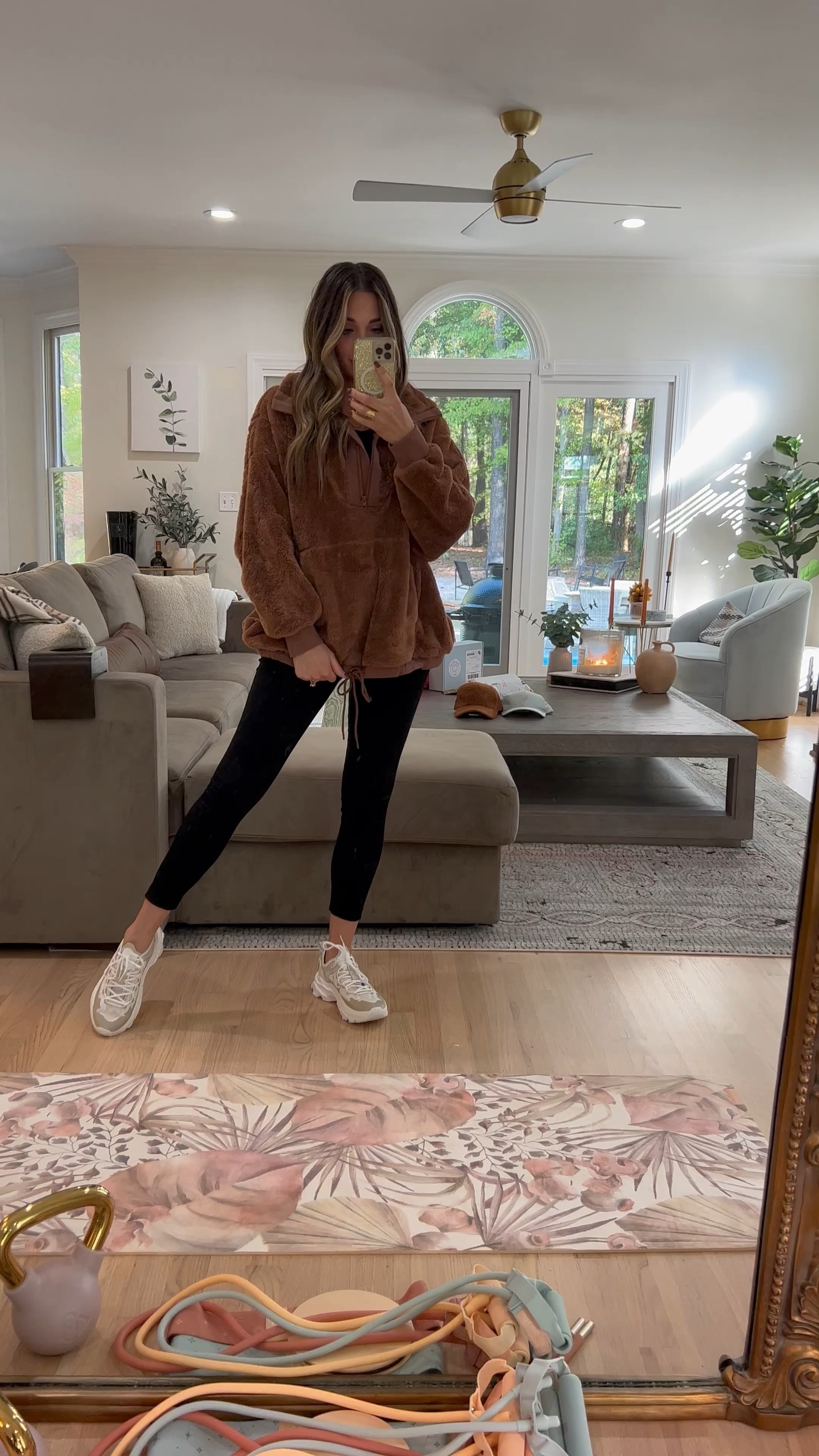 Sherpa and sneakers 👟 



#LTKunder50 #LTKshoecrush #LTKstyletip