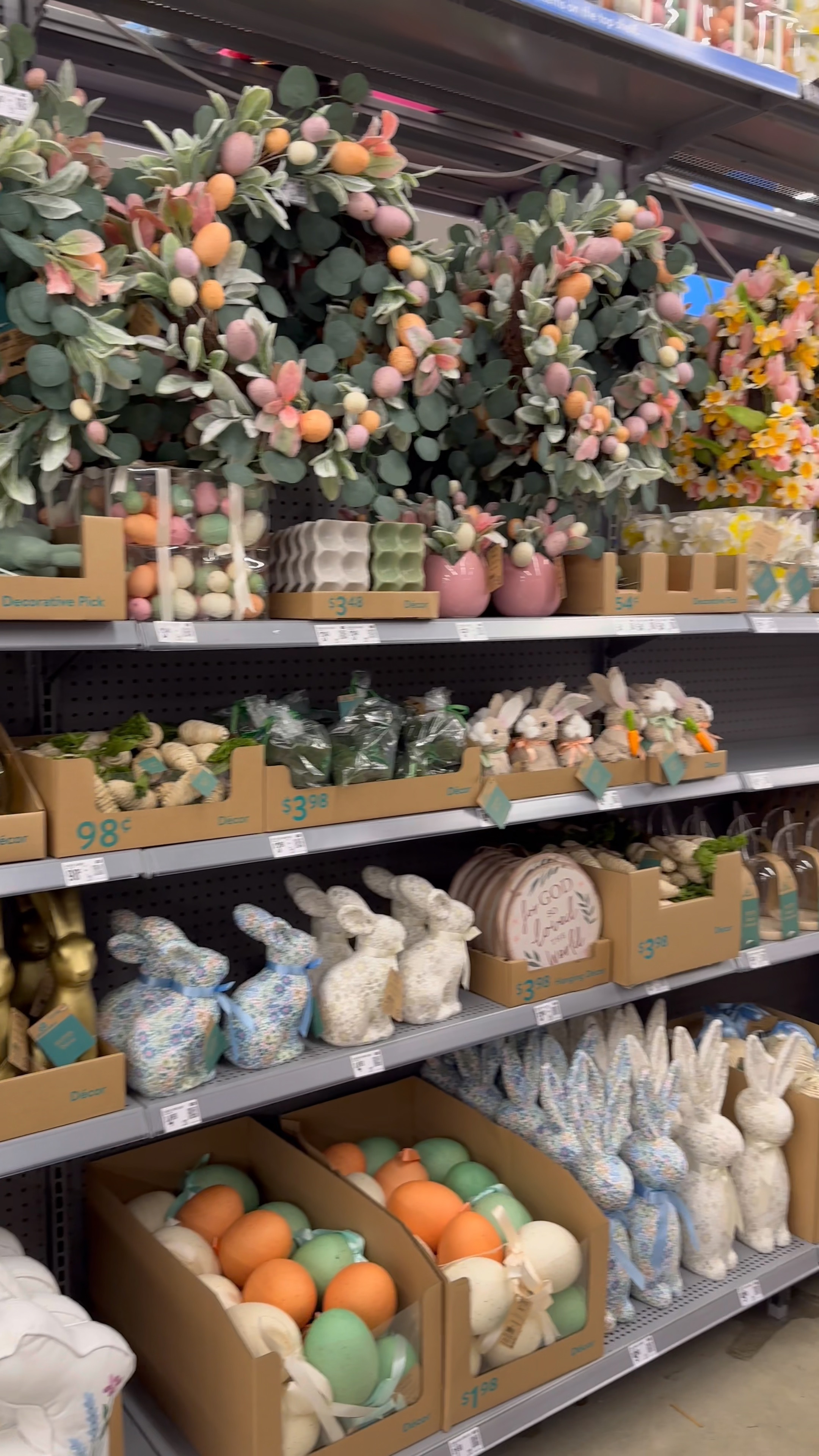 Walmart Easter Decor! 🐰🥕 #walmart #walmartfinds #easter #easterdecor

#LTKHome #LTKSeasonal