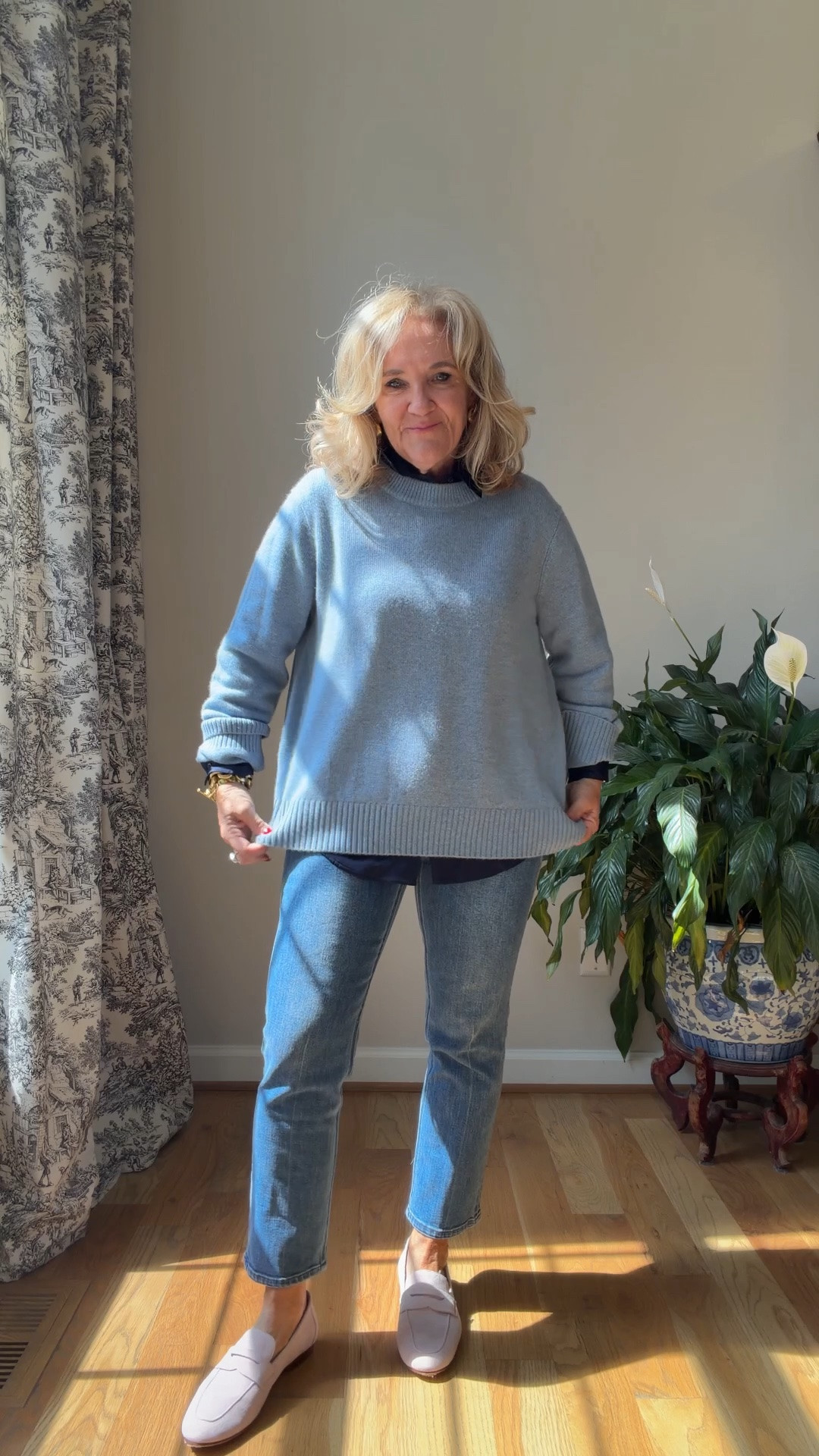 This is a beautiful oversized cashmere sweater. It’s probably the heaviest cashmere that Quinn has and yet still not bulky really beautiful quality and a great value. I’m wearing a medium.
The navy silk blouse is something that sells out each season. I would definitely go ahead and get this because it’s such a classic. Wear it for layering on its own wear it casual wear dressed up. I’m wearing a medium.
The slim straight Luna Jean is a mid rise and this is a pretty slim silhouette. I’m wearing the 29 Short.
Don’t miss these suede loafers. I have them in two colors now. If you wanna wear them with socks, you can get your regular size but if you’re going to wear them without socks, you could probably size down.

#LTKOver40 #LTKootd #LTKPetite
