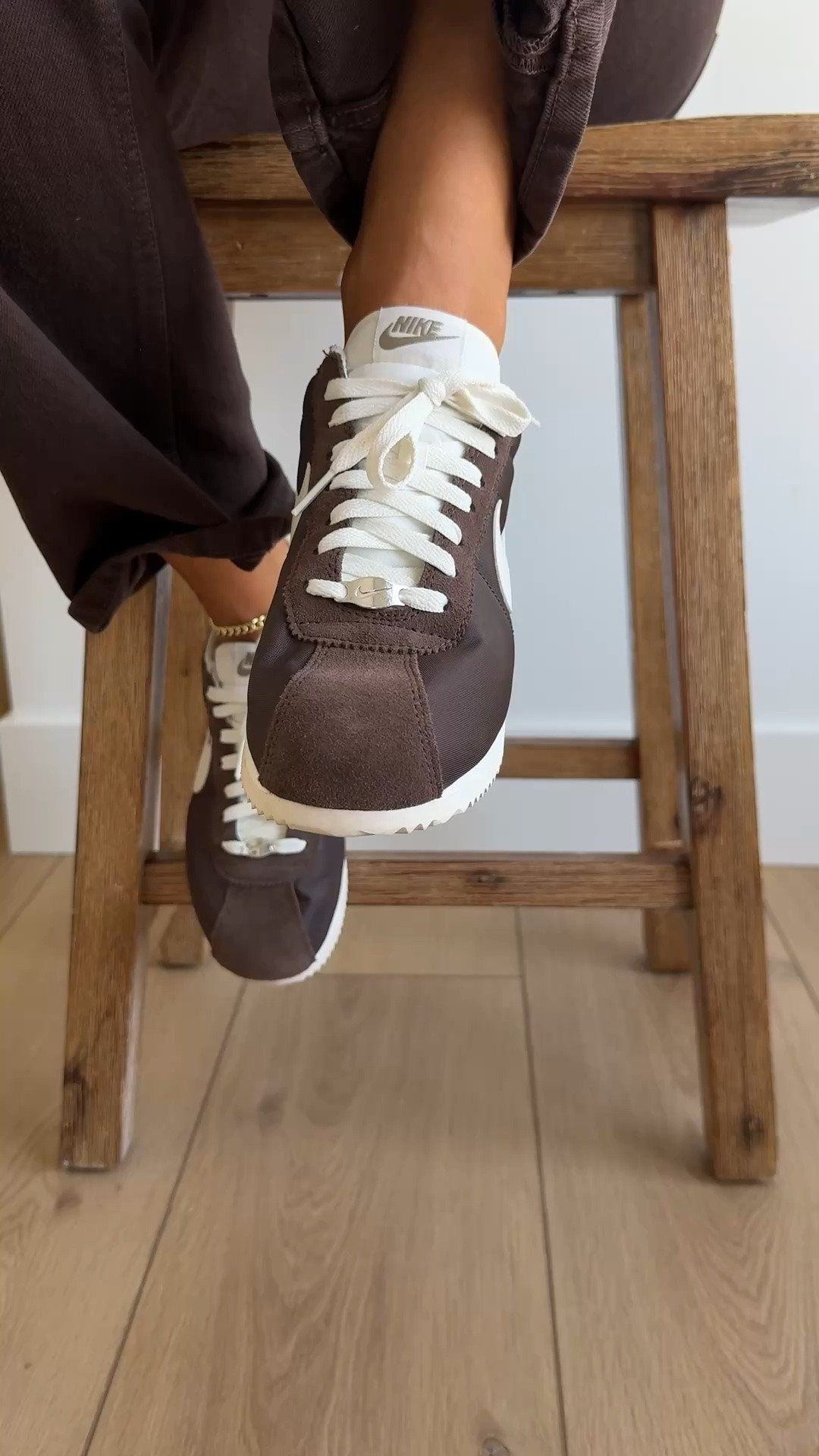 Brown Cortez