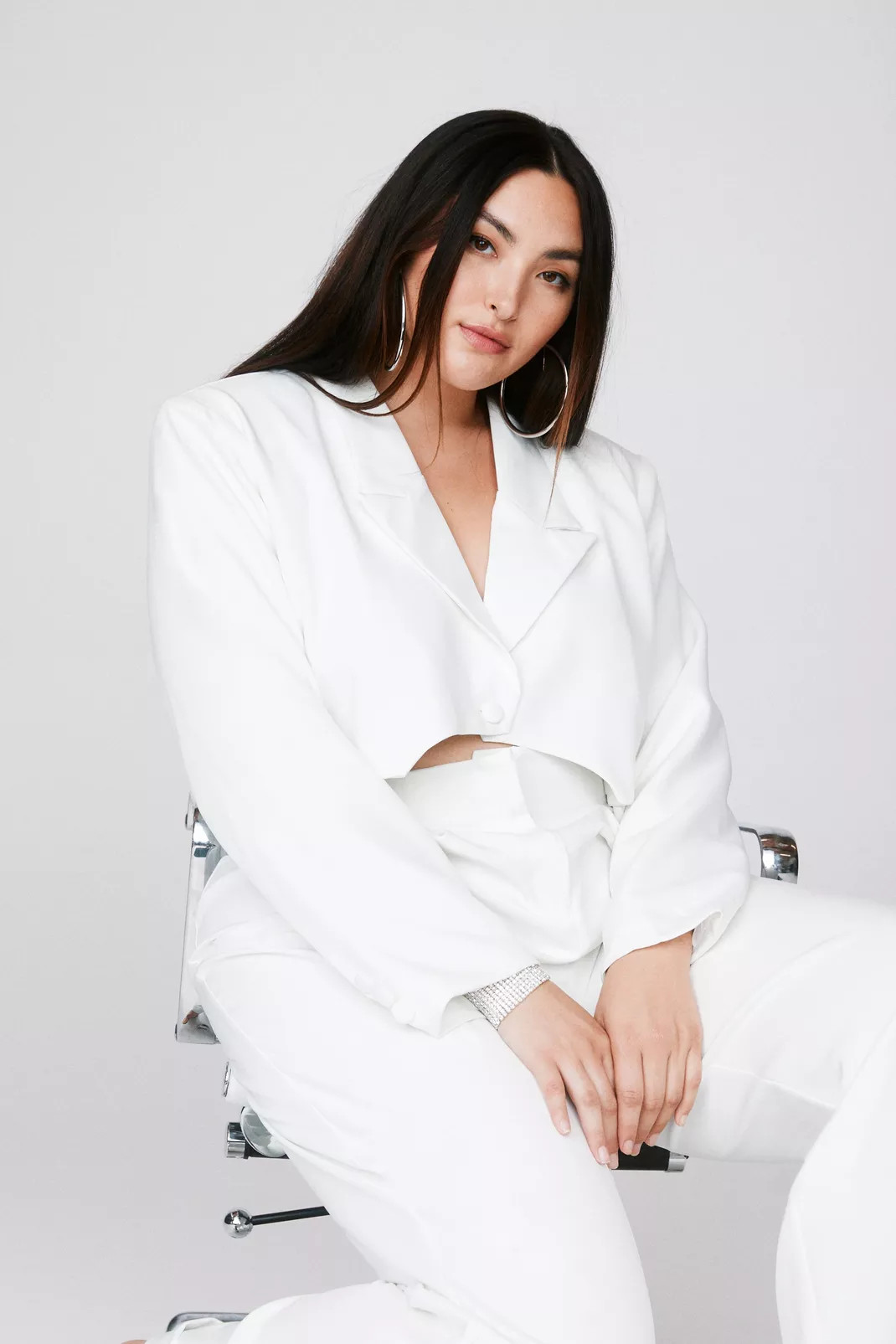 Plus Size Cropped Tailored Blazer | Nasty Gal (US)