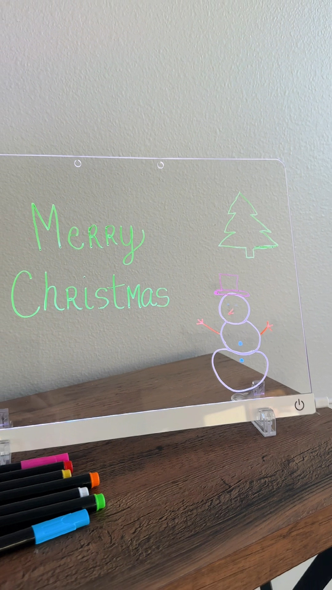 Light up art drawing board | light up toys| Christmas gifts| gifts for kids | toys 

#LTKHoliday #LTKKids #LTKFindsUnder50